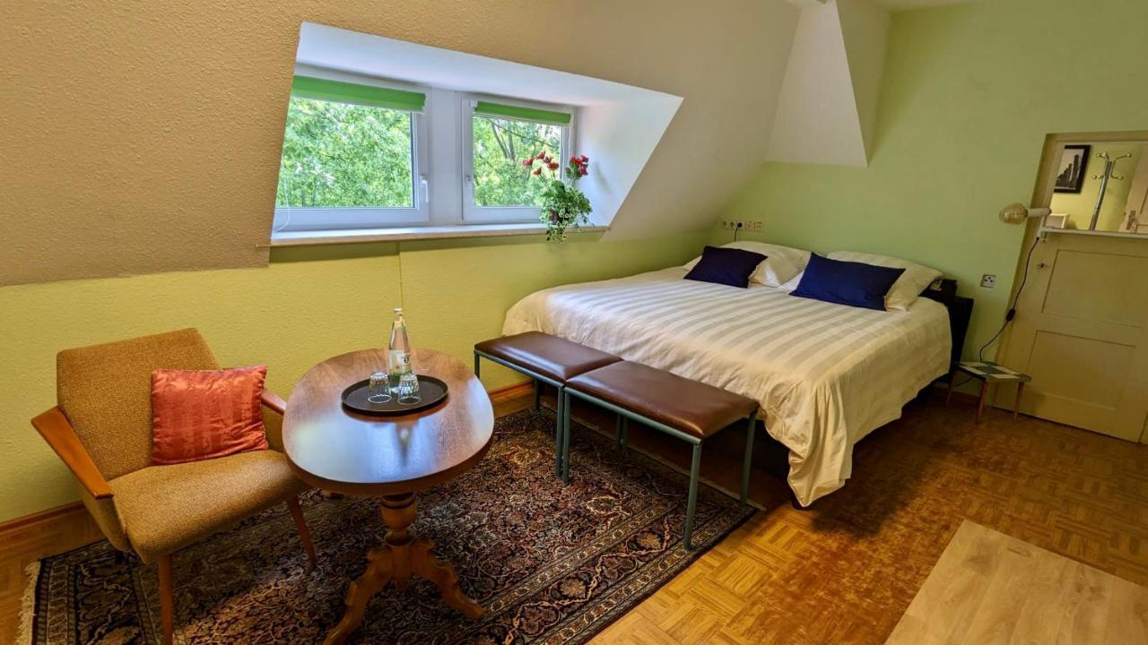 Grosse Ferienwohnung Mit Loggia Und Garten In Cottbus Eksteriør billede